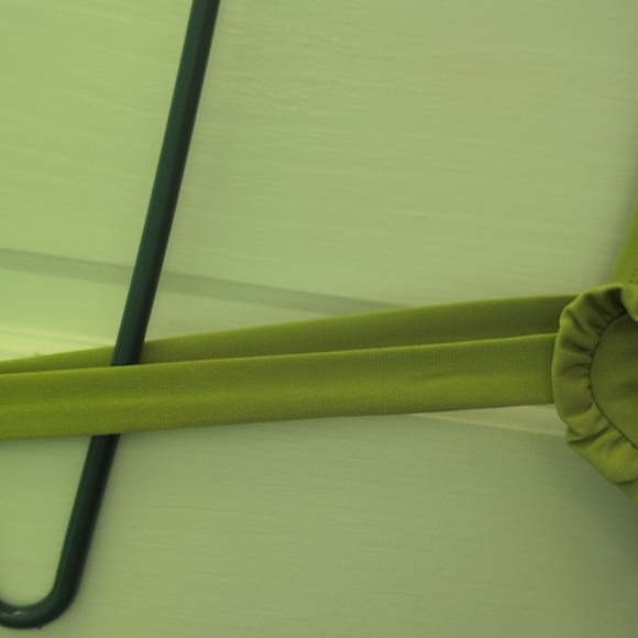 Green Sleeveless Top - Picture 6 of 12